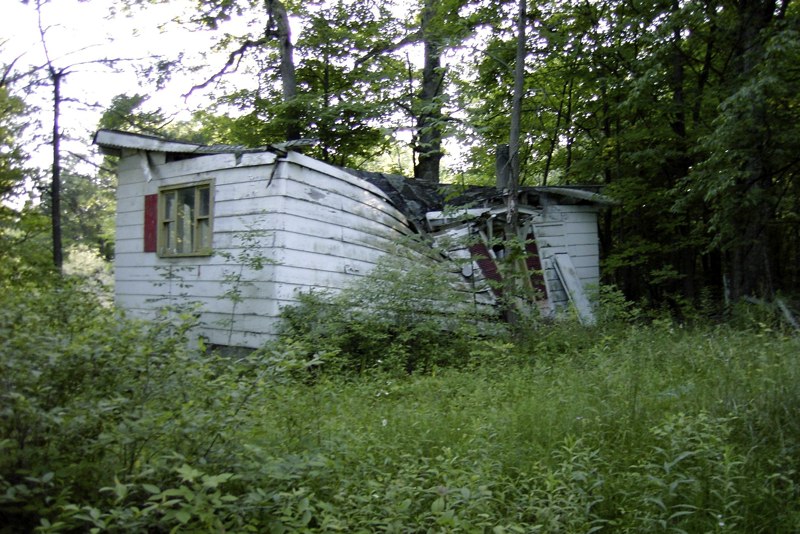 collapsing cabin
